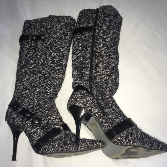 Shoes - Size 7 heeled boots